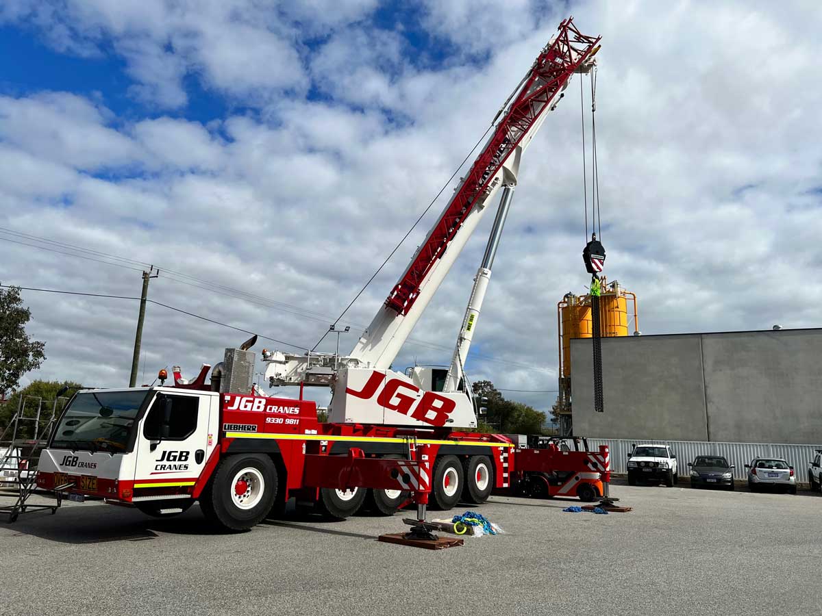 IMG 1407 130T Liebherr LTM 1130 1